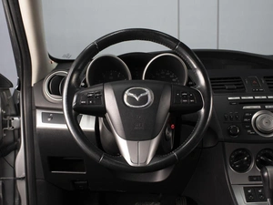 Седан Mazda 3 2010 года, 860000 рублей, Омск