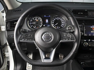 Внедорожник Nissan X-Trail 2020 года, 2498000 рублей, Омск