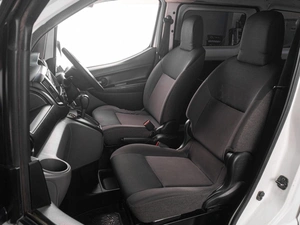 Фургон Nissan NV200 2010 года, 1179000 рублей, Тюмень