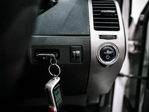 Лифтбек Toyota Prius 2009 года, 840000 рублей, Красноярск