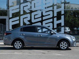 Седан Kia Rio 2019 года, 1520000 рублей, Волгоград