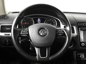 Внедорожник Volkswagen Touareg 2015 года, 2796100 рублей, Казань