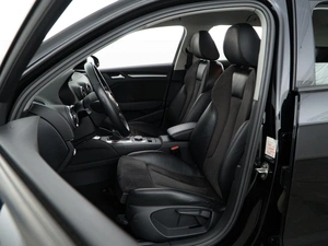 Хетчбэк Audi A3 2015 года, 1660000 рублей, Москва