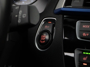 Хетчбэк BMW 1 серия 2018 года, 2217444 рублей, Москва