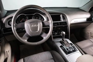 Седан Audi A6 2009 года, 1269000 рублей, Сургут