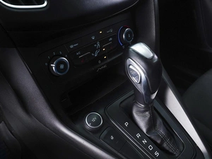 Седан Ford Focus 2018 года, 1220000 рублей, Ростов-на-Дону