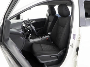 Хетчбэк Mercedes-benz B-класс 2013 года, 1329050 рублей, Москва