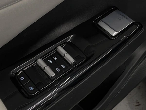 Внедорожник Geely Galaxy L7 2023 года, 3200000 рублей, Красноярск