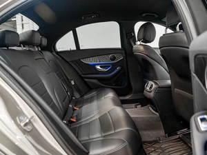 Седан Mercedes-benz C-класс 2018 года, 2700000 рублей, Красноярск