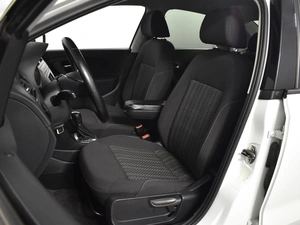 Седан Volkswagen Polo 2015 года, 999900 рублей, Казань