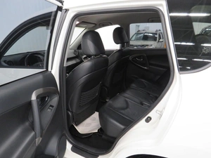 Внедорожник Toyota RAV4 2010 года, 1248000 рублей, Калуга