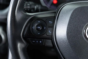 Внедорожник Toyota RAV4 2019 года, 2949000 рублей, Красноярск