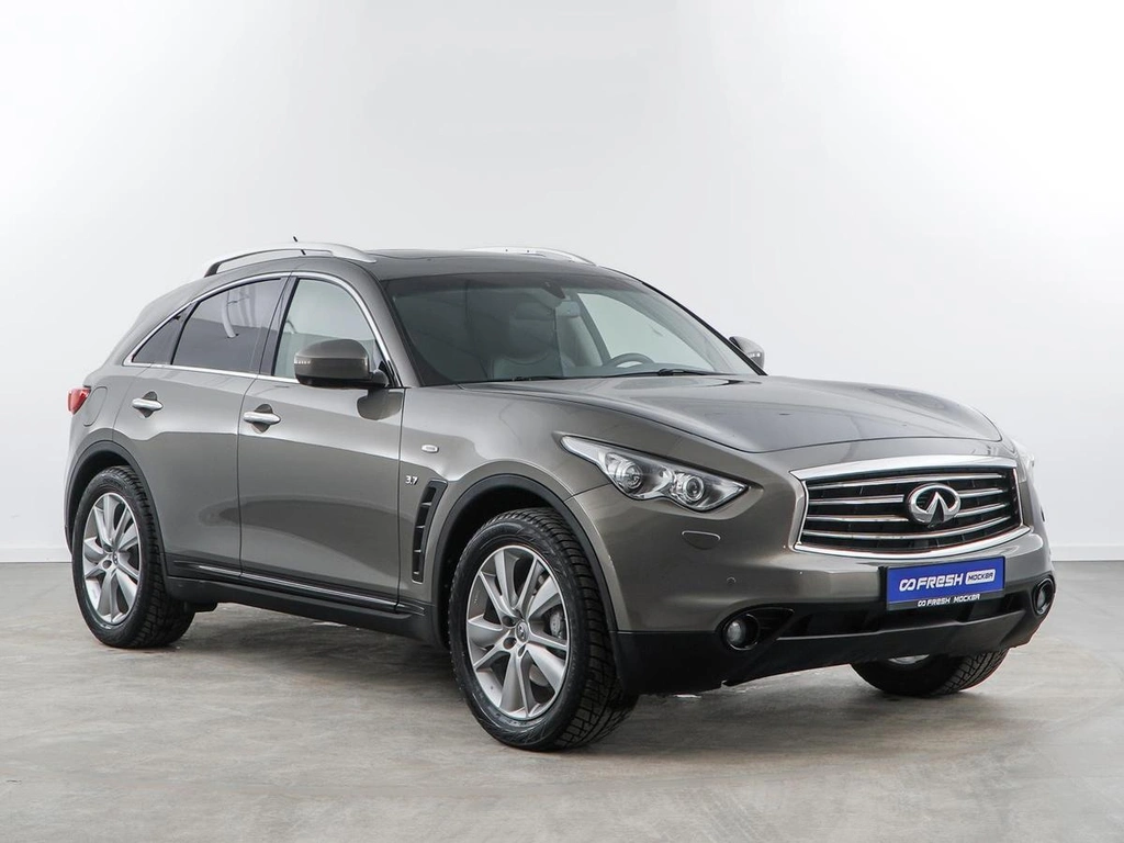 Внедорожник Infiniti QX70 2017 года, 3697055 рублей, Москва