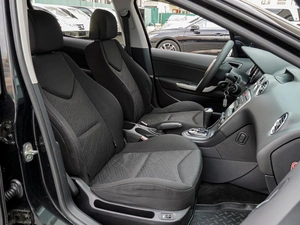 Хетчбэк Peugeot 308 2008 года, 550000 рублей, Краснодар