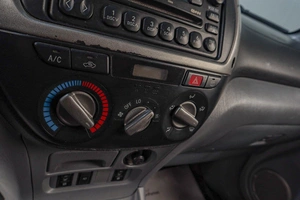 Внедорожник Toyota RAV4 2003 года, 829000 рублей, Челябинск