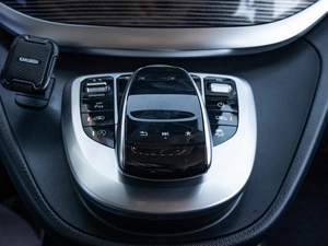 Минивэн Mercedes-benz V-класс 2019 года, 8150000 рублей, Нижний Новгород