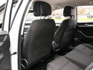 Седан Volkswagen Passat 2017 года, 1599800 рублей, Волгоград