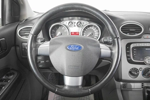Седан Ford Focus 2010 года, 549000 рублей, Кемерово