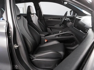 Внедорожник Geely Coolray 2024 года, 2250000 рублей, Красный Пахарь