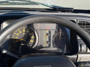 Isuzu Elf (N-series), V, 3.0D MT (94 л.с.) 2001г. 2001 года, 1308051 рублей, Москва