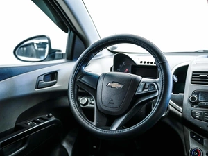 Седан Chevrolet Aveo 2012 года, 670000 рублей, Красноярск