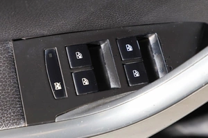 Универсал Opel Astra 2011 года, 599000 рублей, Новосибирск