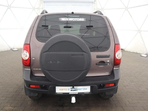 Внедорожник Chevrolet Niva 2018 года, 795000 рублей, Орёл