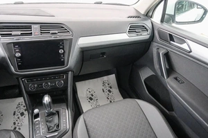 Внедорожник Volkswagen Tiguan 2017 года, 2199000 рублей, Красноярск
