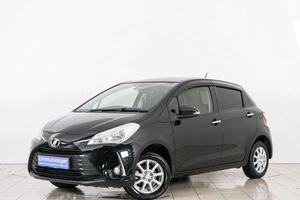 Хетчбэк Toyota Vitz 2017 года, 829000 рублей, Красноярск