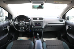 Седан Volkswagen Polo 2019 года, 1365000 рублей, Мирное