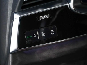 Внедорожник Audi Q7 2020 года, 7333055 рублей, Москва