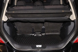 Хетчбэк Nissan Tiida 2011 года, 819000 рублей, Новосибирск