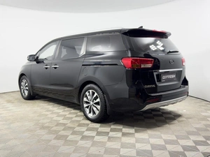 Минивэн Kia Carnival 2018 года, 2463100 рублей, Казань