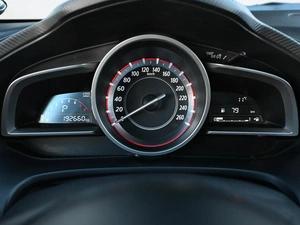 Седан Mazda 3 2014 года, 1149000 рублей, Кирилловка