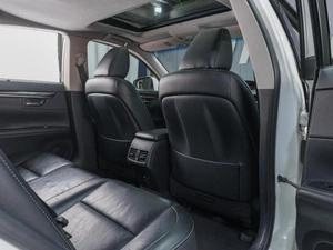 Седан Lexus ES 2014 года, 2379000 рублей, Сургут