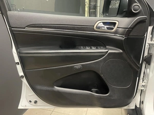 Внедорожник Jeep Grand Cherokee 2014 года, 2450000 рублей, Красноярск