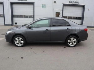 Седан Toyota Corolla 2007 года, 820000 рублей, Железногорск