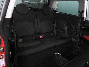 Хетчбэк MINI Cooper 2010 года, 929000 рублей, Аксай