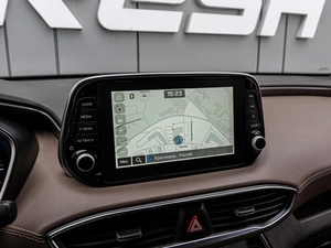 Внедорожник Hyundai Santa Fe 2018 года, 2560000 рублей, Краснодар