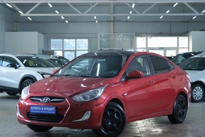Седан Hyundai Solaris 2012 года, 789000 рублей, Омск