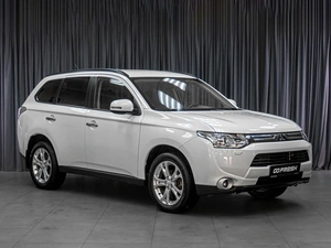 Внедорожник Mitsubishi Outlander 2012 года, 1529000 рублей, Тюмень