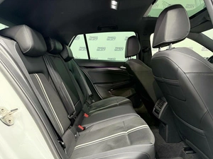 Хетчбэк Volkswagen Golf 2021 года, 2790000 рублей, Красноярск