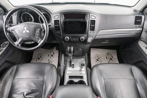 Внедорожник Mitsubishi Pajero 2010 года, 2189000 рублей, Красноярск