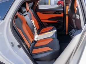 Лифтбек Changan UNI-V 2023 года, 2350000 рублей, Краснодар
