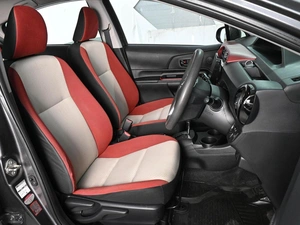 Хетчбэк Toyota Aqua 2015 года, 1010000 рублей, Ростов-на-Дону