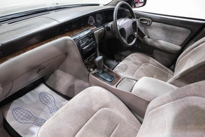 Седан Nissan Laurel 2000 года, 439000 рублей, Новокузнецк