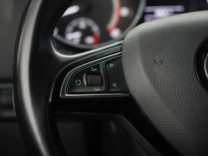Внедорожник Skoda Yeti 2017 года, 1250000 рублей, Москва