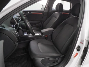 Седан Audi A3 2016 года, 1517000 рублей, Воронеж