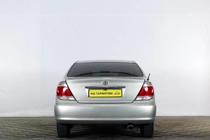 Седан Toyota Camry 2003 года, 689000 рублей, Тюмень