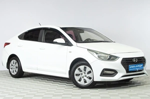 Седан Hyundai Solaris 2018 года, 1399000 рублей, Челябинск